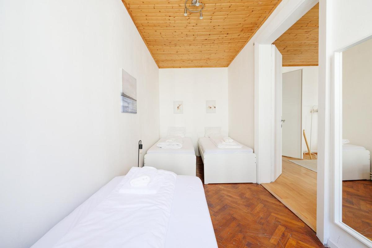 Wohnung Mit 9 Schlafplaetze #2 Wenen Buitenkant foto